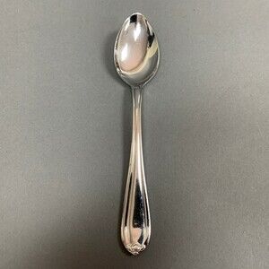 Towle TWS8 Tea Spoon Supreme Cutlery Flatware Stainless Steel Japan 6 3/8"